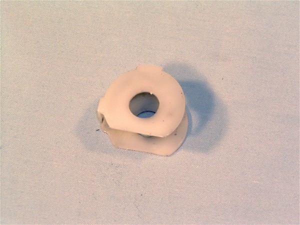 HINGE BUSH MX270-MX275