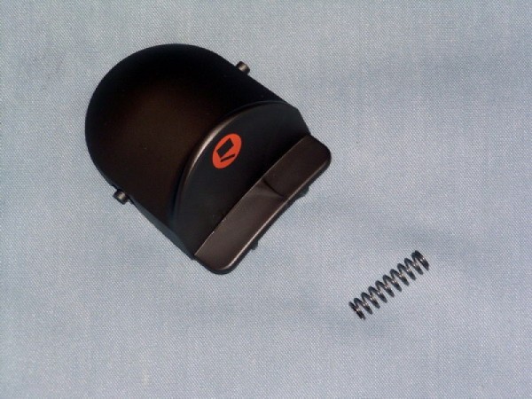 LID RELEASE BUTTON+SPRING DF31