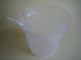 Füllbecher